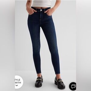 Express dark wash skinny jeans size 2